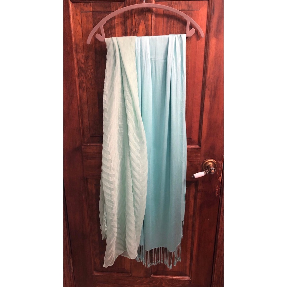 Set of 2 ocean blue scarves 🌊